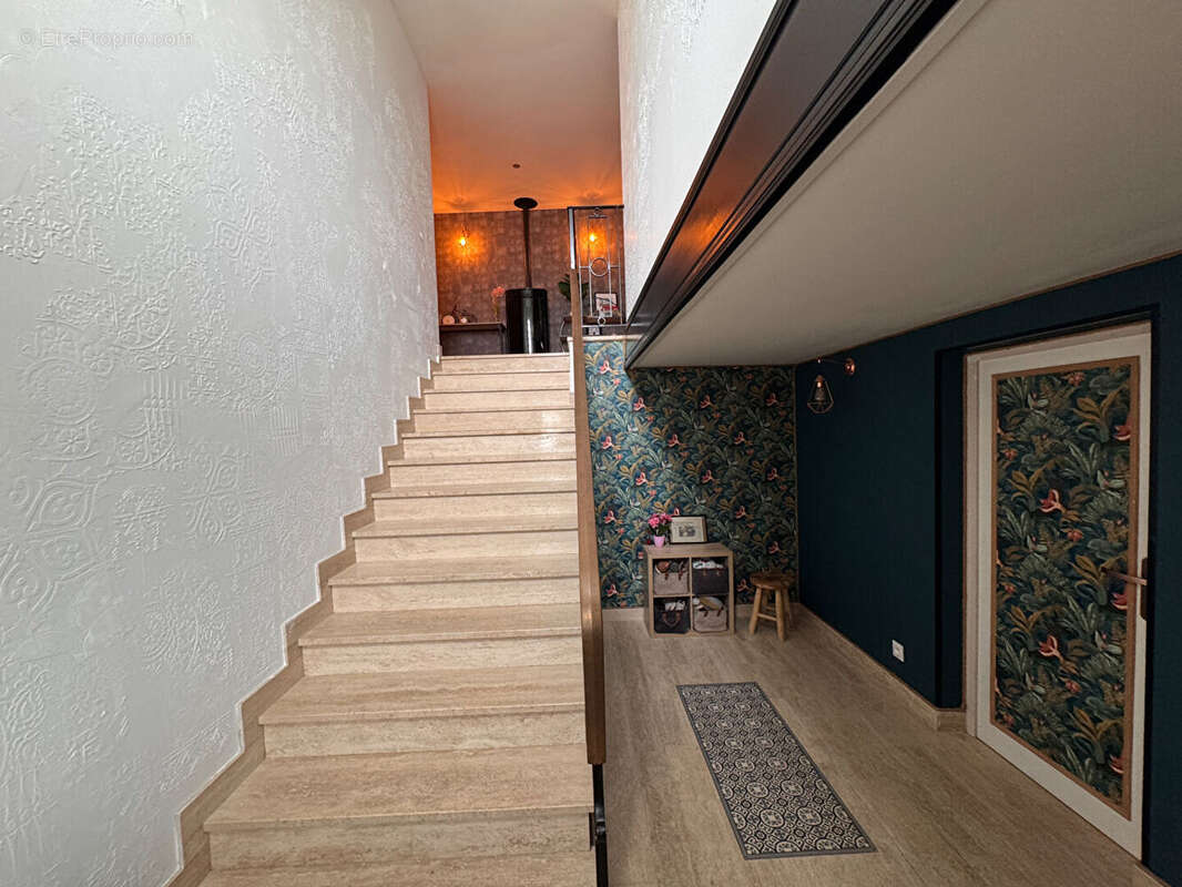 Maison à BLANZY