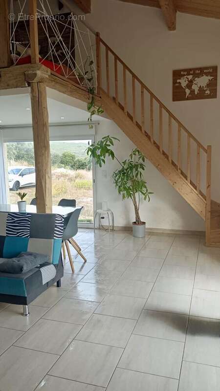Maison 275 m² à Saint-Pargoire  - photo 5