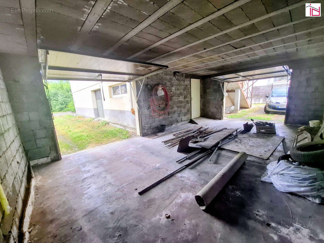 garage double - Maison à ILLFURTH