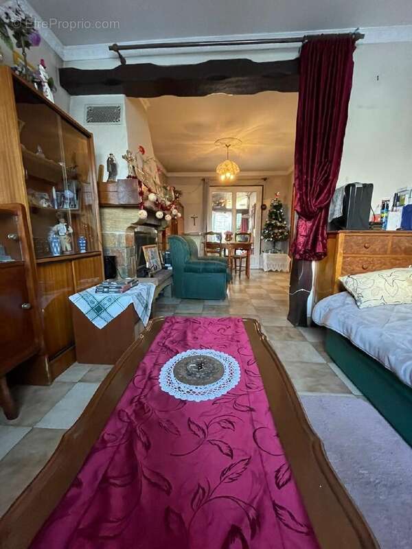 Maison à MITRY-MORY