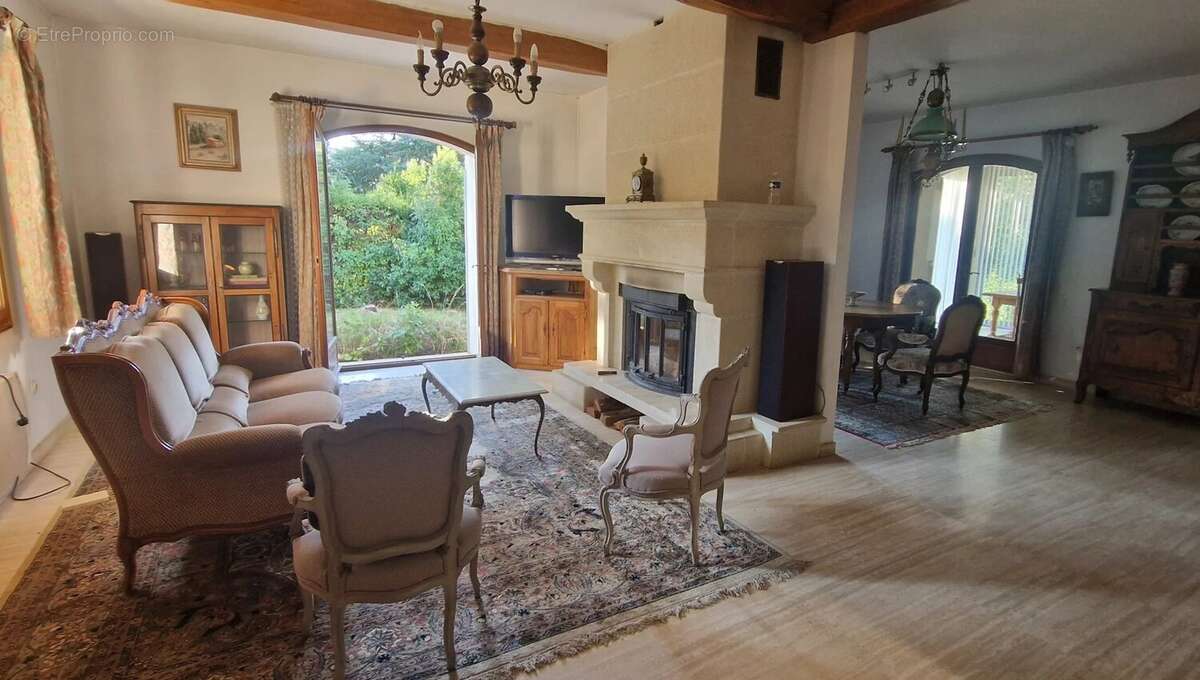 Maison à PEYMEINADE