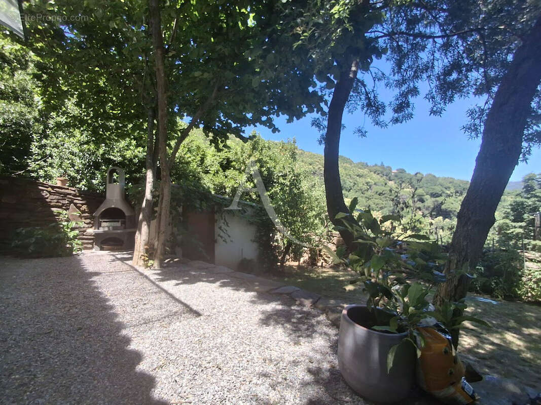 Maison à LAMALOU-LES-BAINS