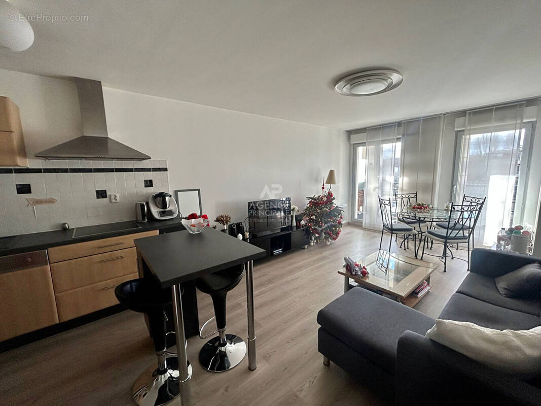 Appartement à CARRIERES-SOUS-POISSY