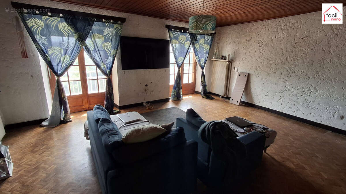 Maison à OBERSTINZEL