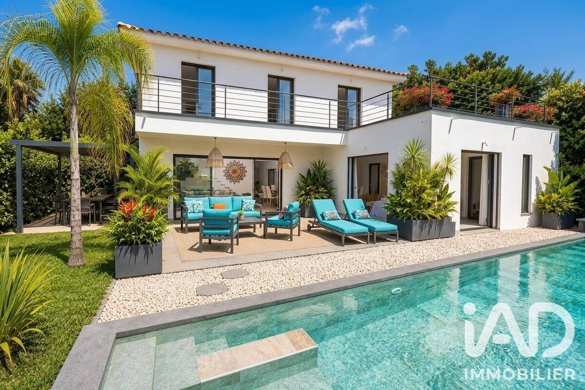 Photo 1 - Maison à SANARY-SUR-MER