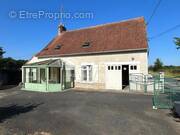 Photo 1 - Maison à MONTGIVRAY