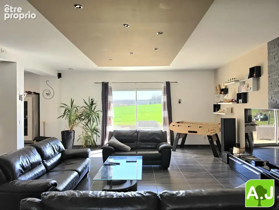 Maison 260 m² à Houdan  - photo 5