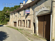 Maison à GY-L'EVEQUE