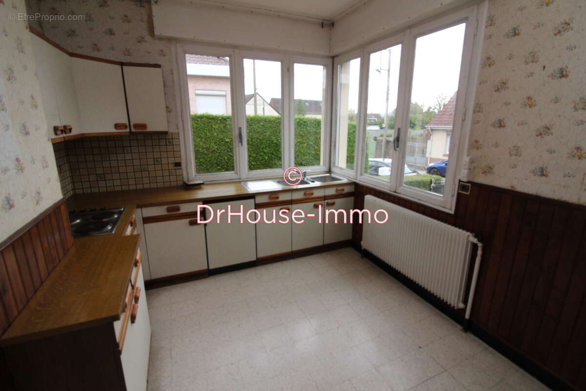 Maison à BRUAY-LA-BUISSIERE