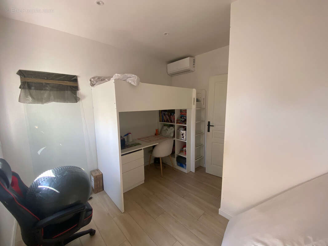 Cagnes centre ville maison 3p et jardin de 522m2 plat - photo 8