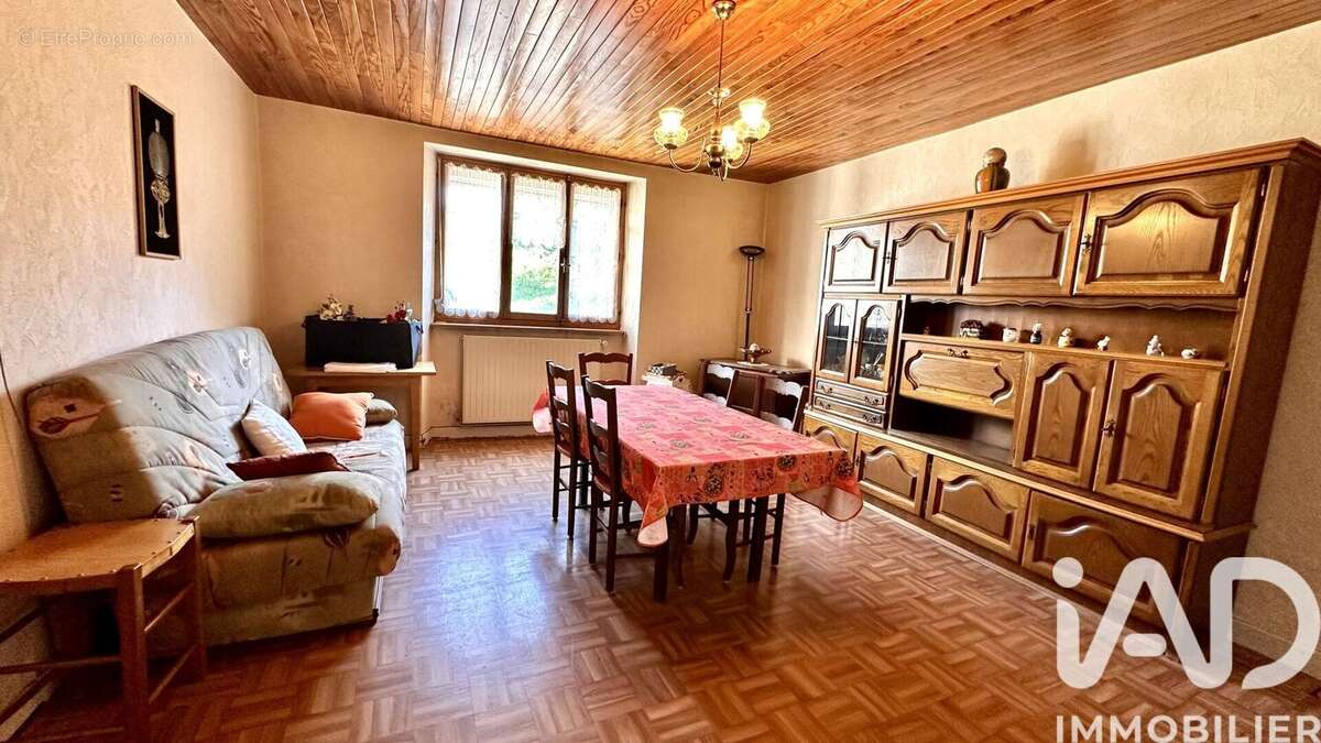 Photo 5 - Maison à LA TOUR-DE-SCAY