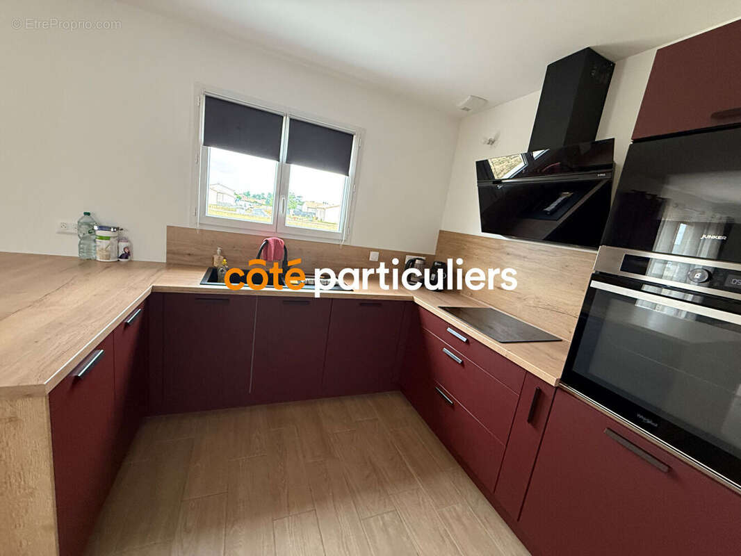 Maison à LES BILLAUX