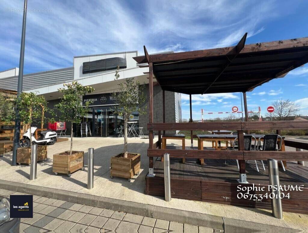 Commerce à CONTREXEVILLE