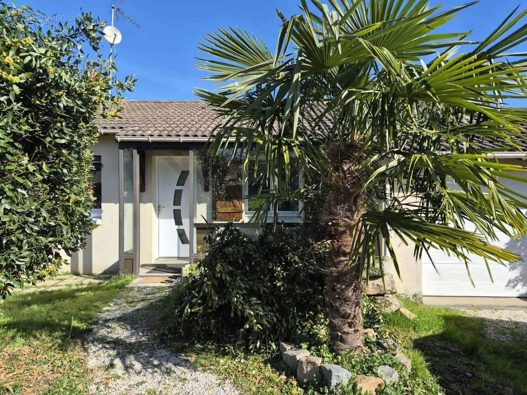 Maison à COSSE-D'ANJOU