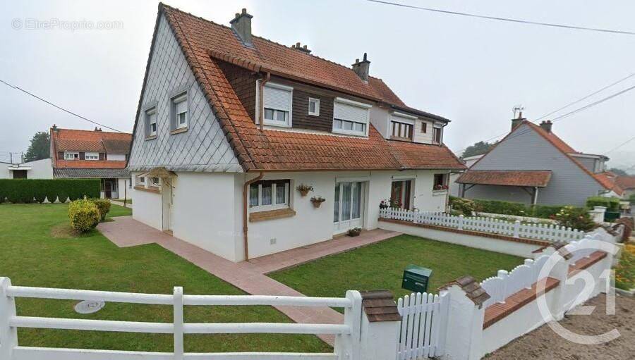 Maison à MARESQUEL-ECQUEMICOURT