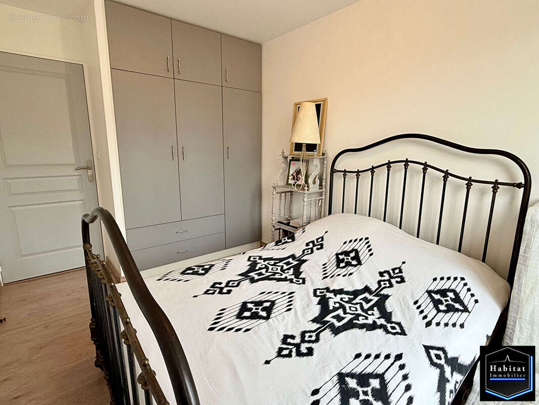 Appartement à LE PLESSIS-BELLEVILLE