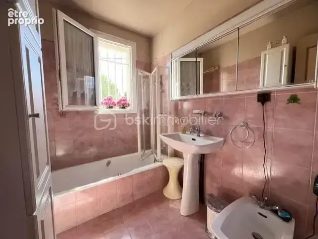 Maison familiale 5 chambres - sous-sol total - photo 13