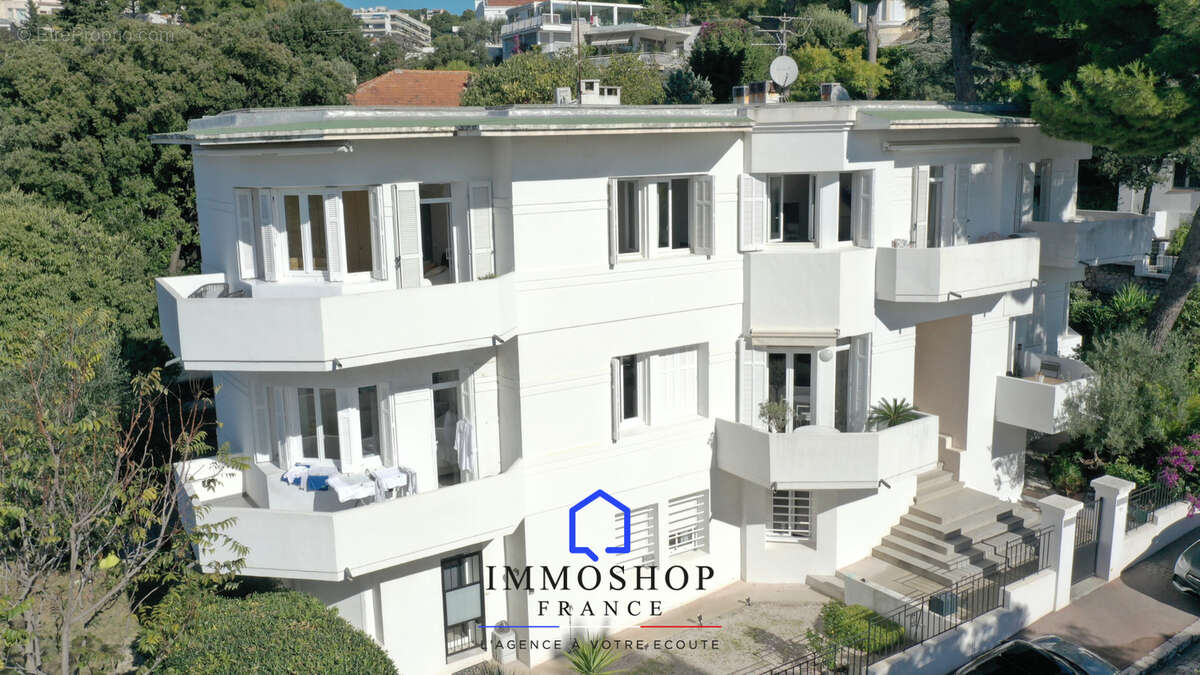 Appartement à MARSEILLE-7E