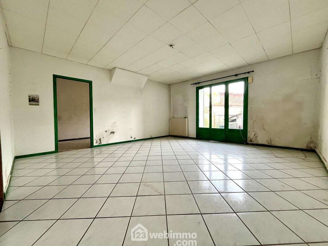 Maison à BLANQUEFORT