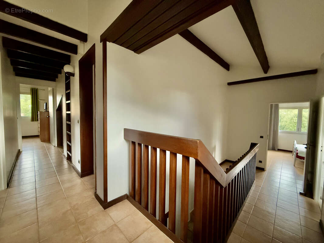 Maison à BAGNOLS-SUR-CEZE