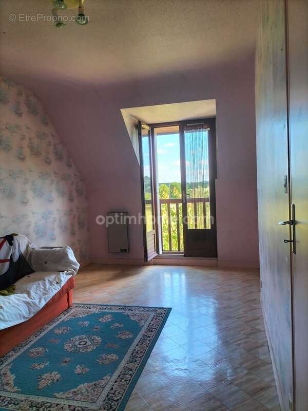 Maison à MONTFORT-SUR-MEU