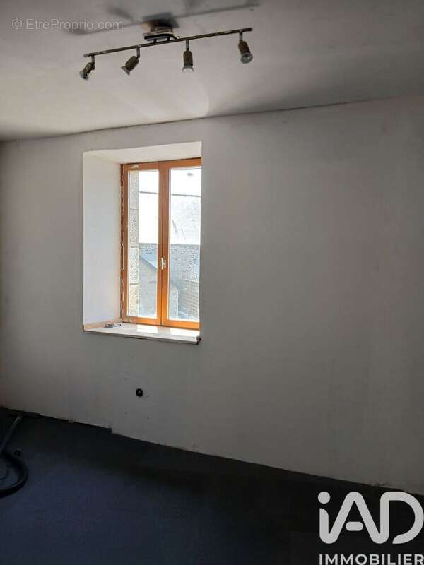 Photo 7 - Maison à QUEMPER-GUEZENNEC