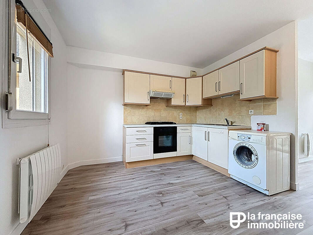 A VENDRE - Centre bourg Mordelles - Duplex de 65 m² habitables et 78.5 m² au sol - photo 10