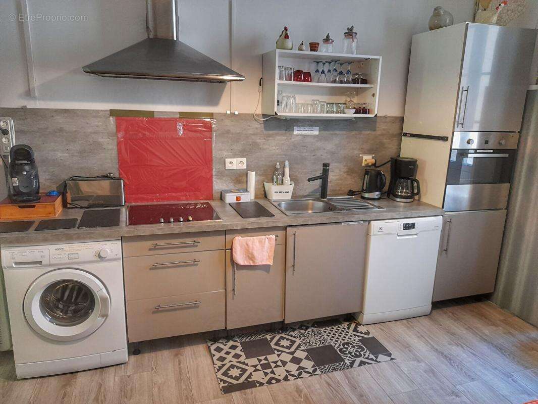 Appartement à EAUX-BONNES