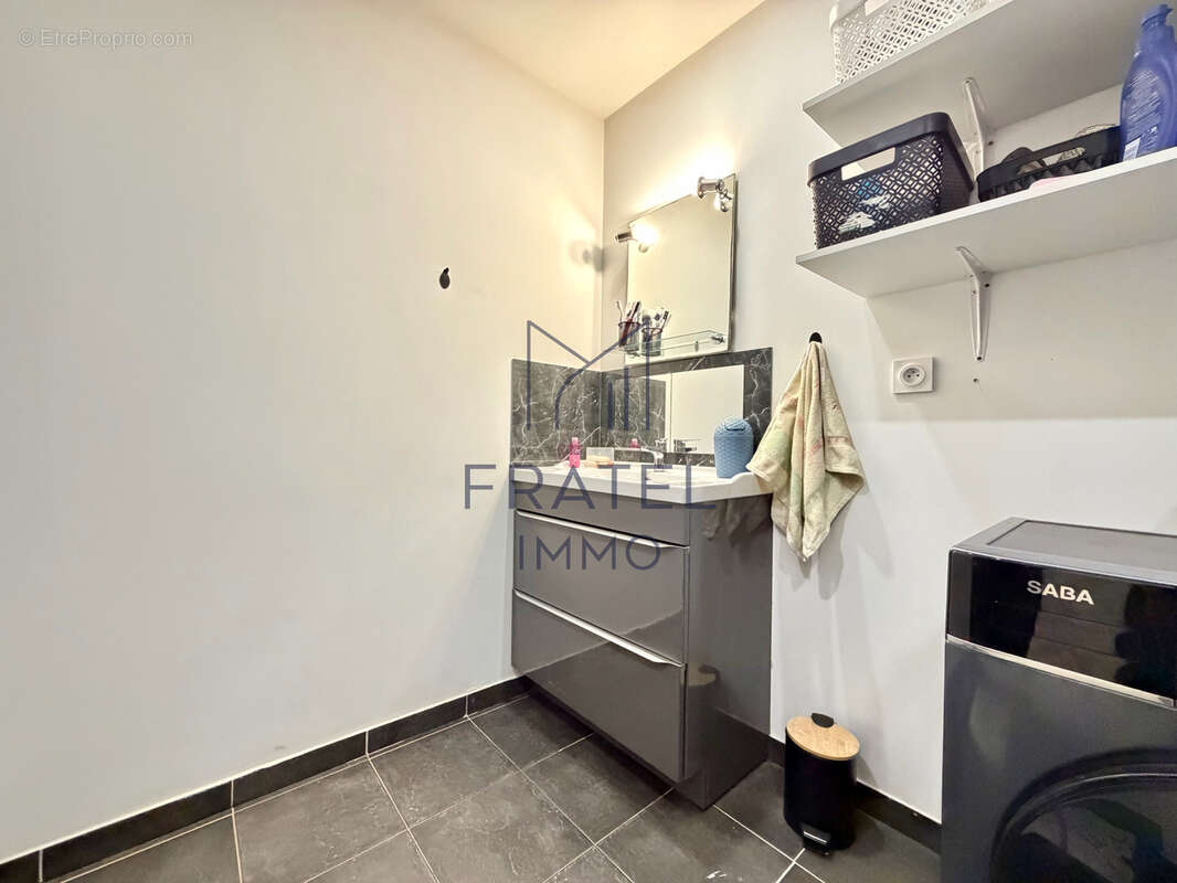 Exclusivité ! T4 de 100m2 vendu loué - photo 7