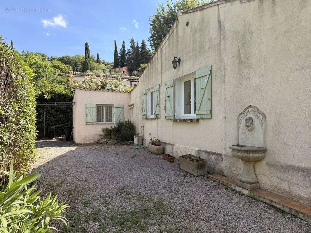 Maison à SEILLANS