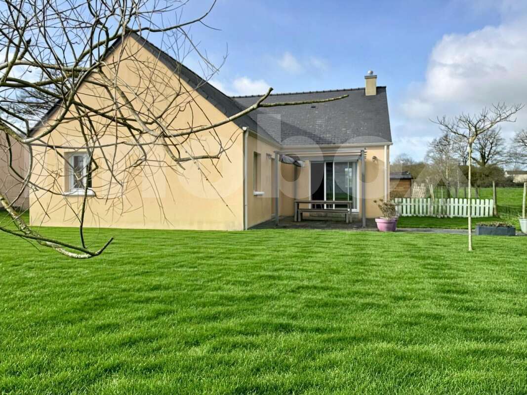 karine_00008 - Maison à PANNECE