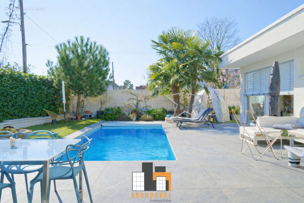 Maison à STRASBOURG