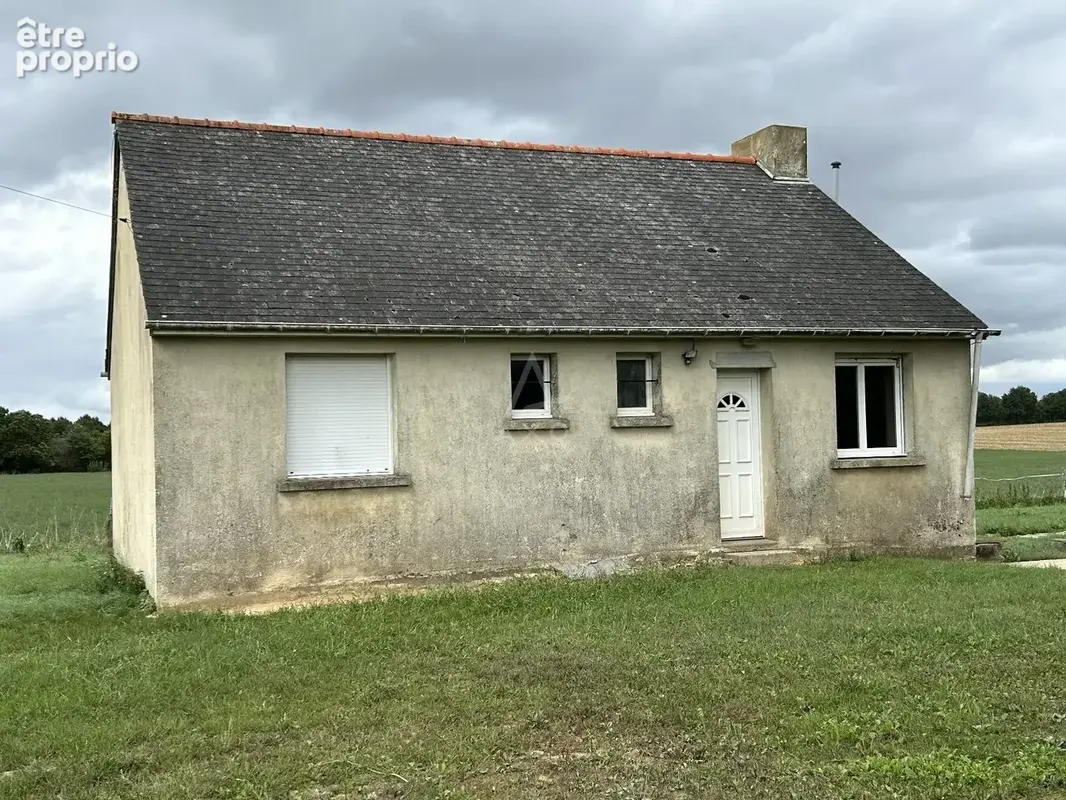 Maison à SAINT-GERMAIN-EN-COGLES