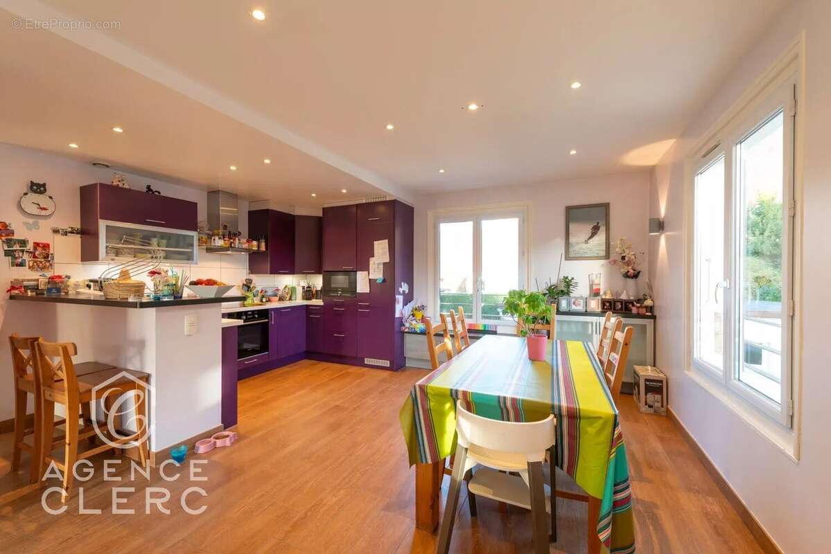 Appartement à ANNECY-LE-VIEUX