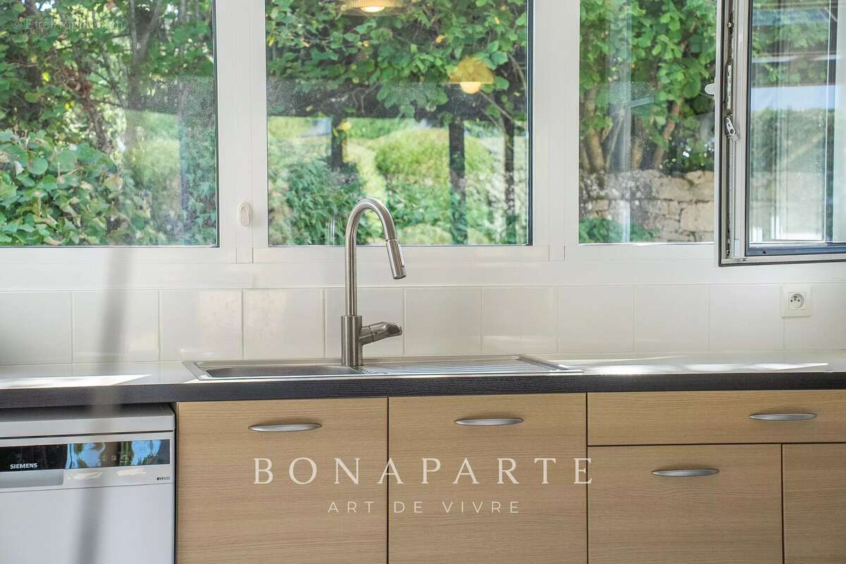 Golfe du morbihan, locmariaquer : maison 4 chambres, jardin paysagé de 975 m², le golfe à 300 m à pied - photo 11