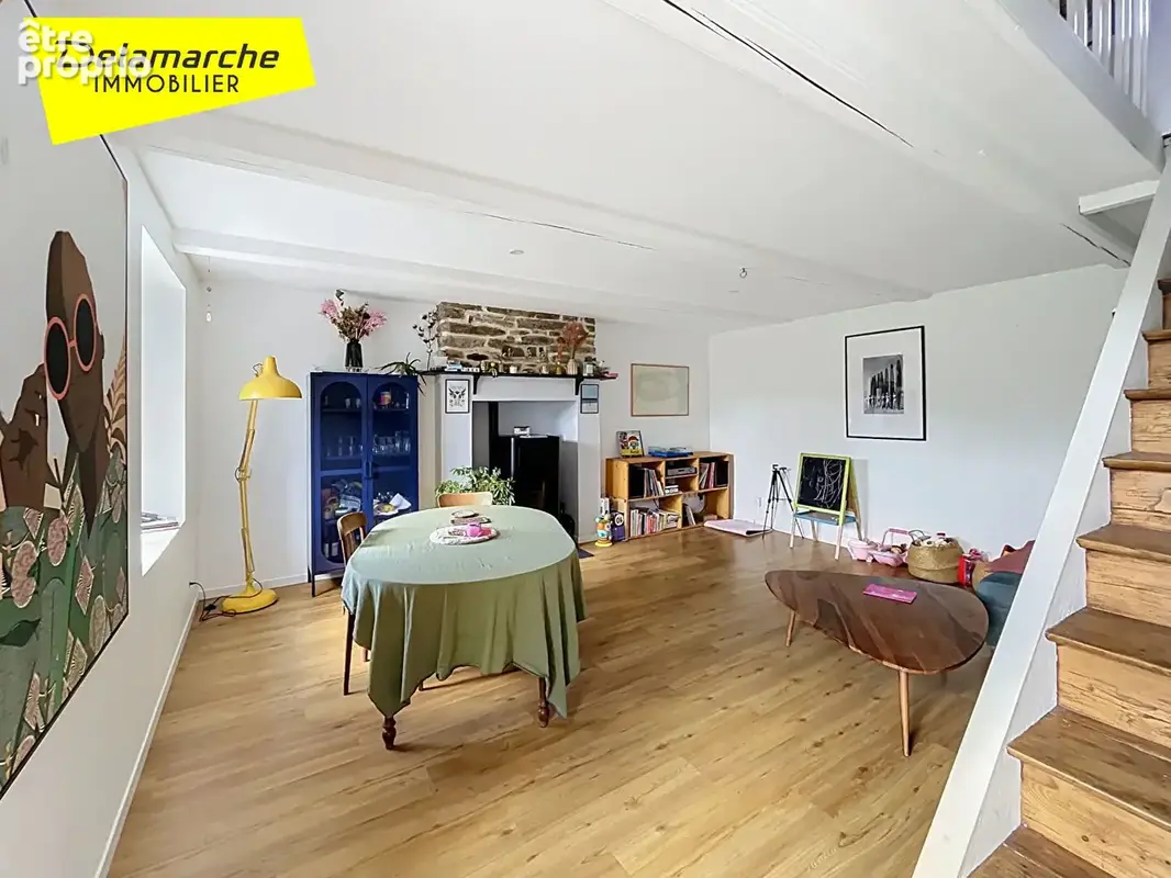 Maison à vendre 6 pièces avec dépendance à vendre  à SAINT PLANCHERS (50400) sur un terrain de 1590 m² - photo 3
