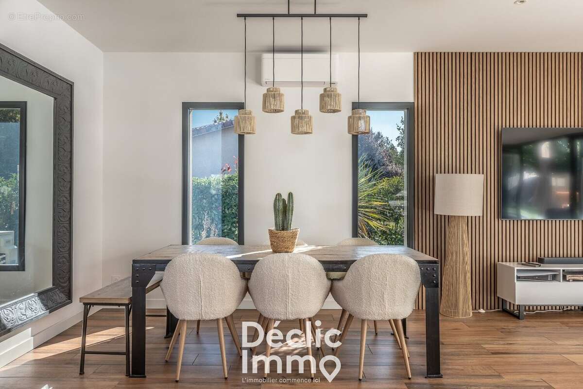 Maison à SAINT-SULPICE-ET-CAMEYRAC