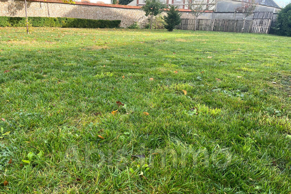 Maison à BEAUVILLIERS