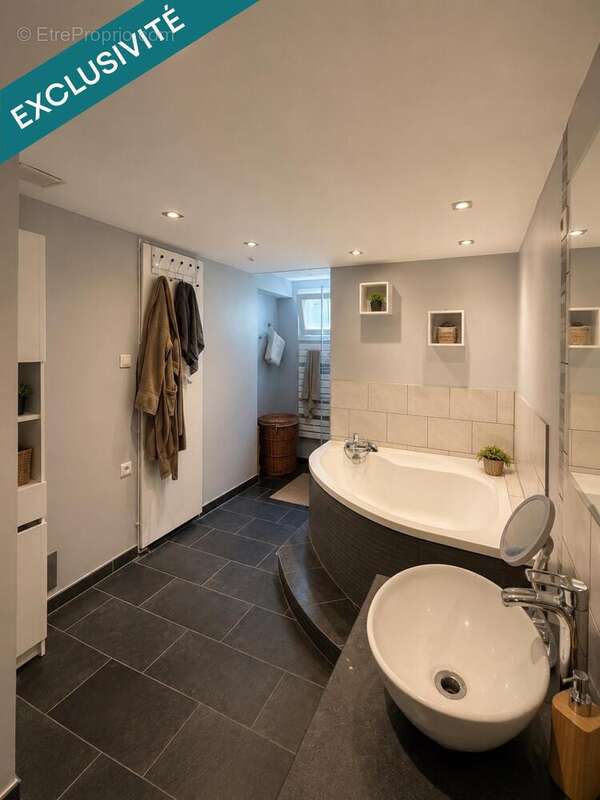 Maison 114 m² à Epinal  - photo 6