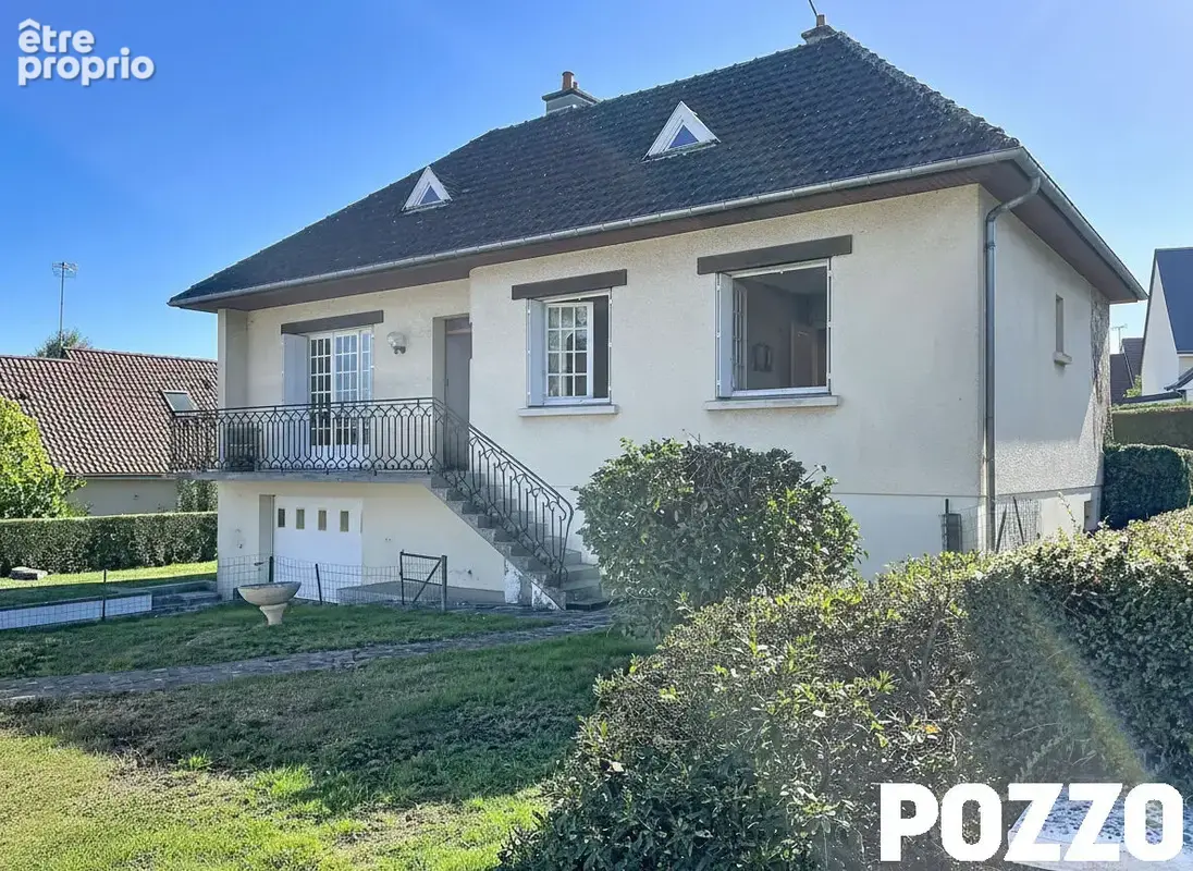 A vendre.  centre bourg tessy-bocage. maison avec vie de plain-pied. - photo 2