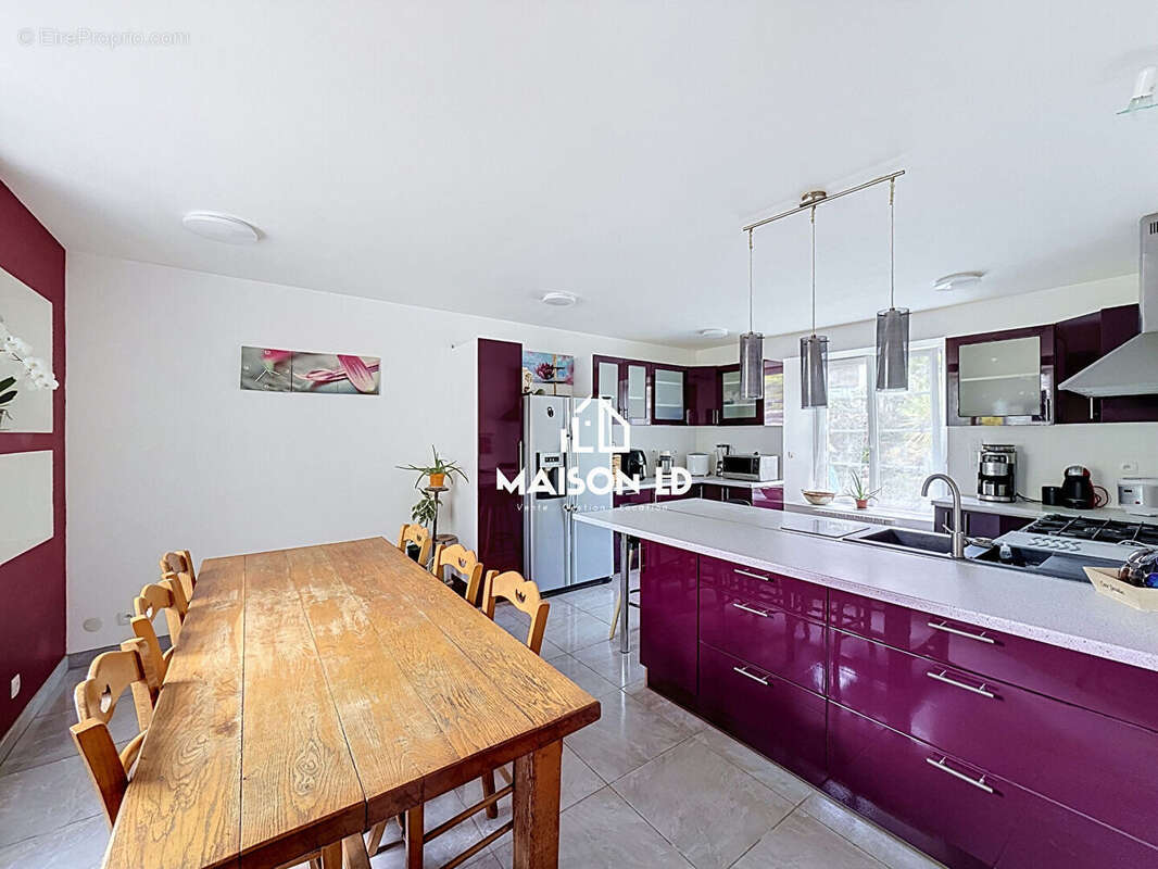 Maison 166 m² + Immeuble  Thaon - photo 3