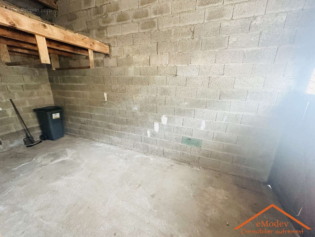 Maison 111 m² à Eloyes  - photo 4