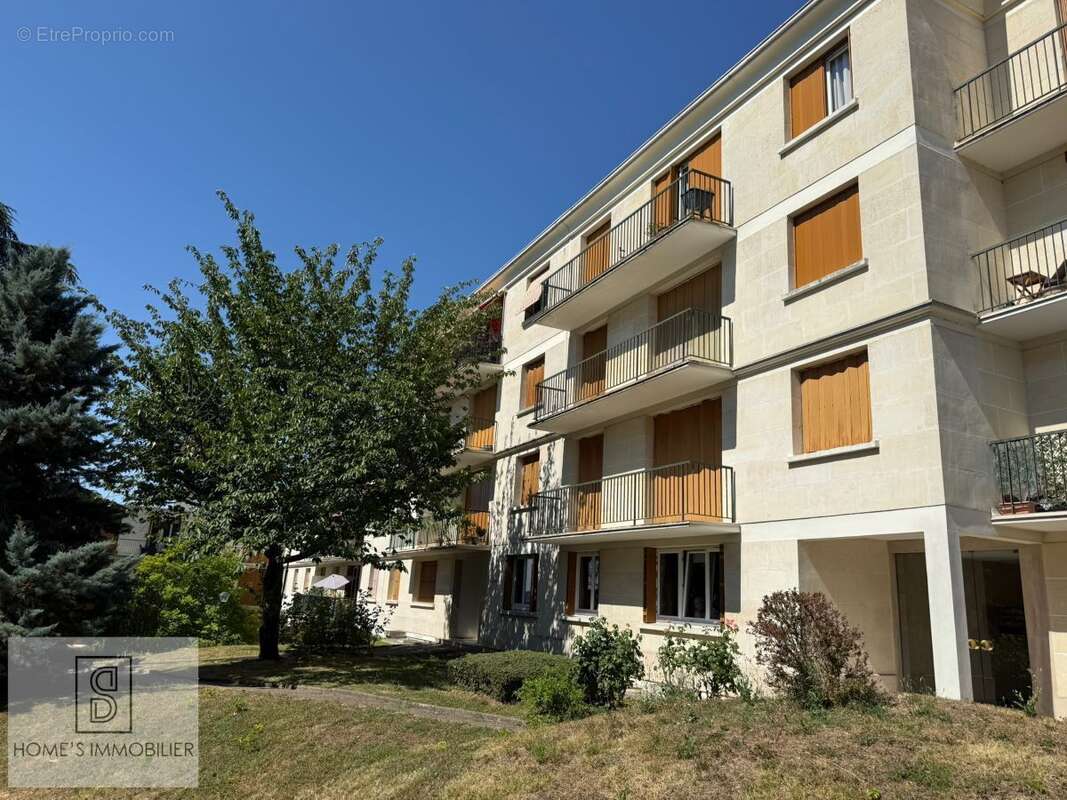 Appartement à LE RAINCY