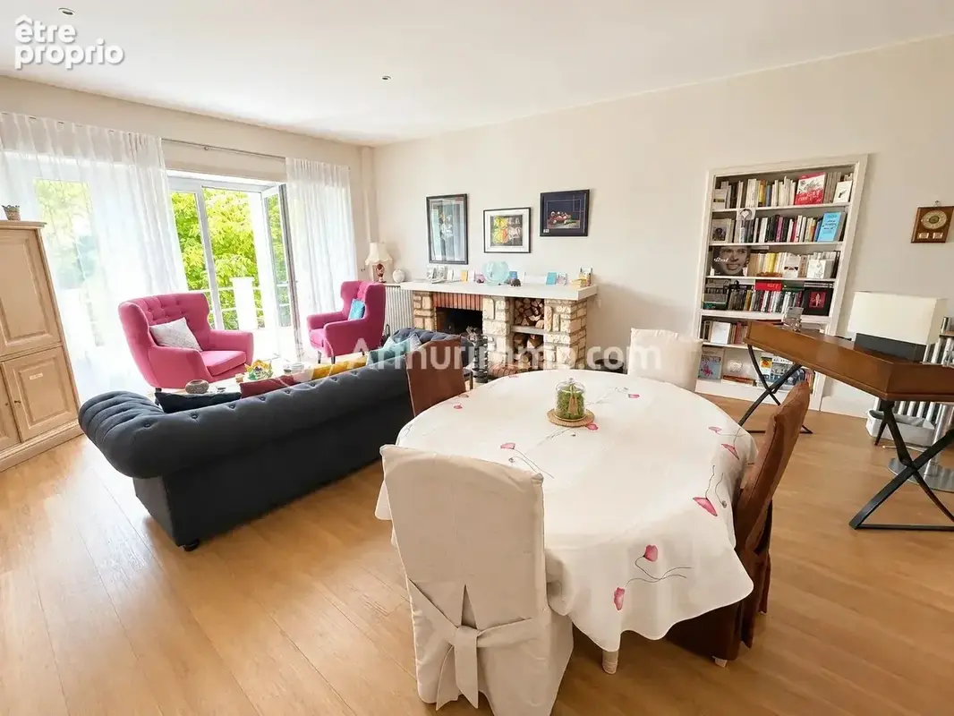 Maison de bourg 200 m², 6 pièces, 4 chambres - photo 8