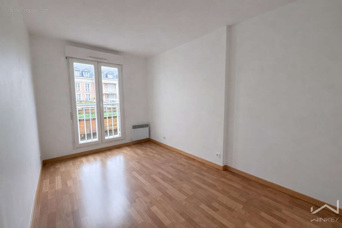 T3 63 m2 · 2 terrasses, box & parking · résidence de standing · DPE C - photo 7
