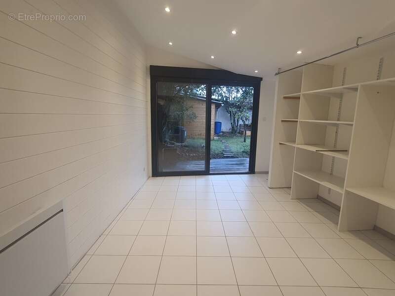Dpt Drôme (26), à vendre ROMANS SUR ISERE maison P6 de 93m2 + 38m2 - photo 7