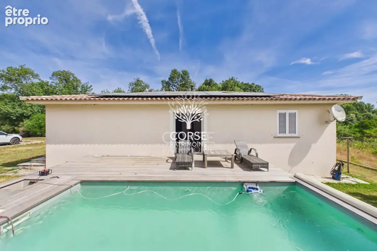 Maison individuelle avec piscine et garage - photo 13