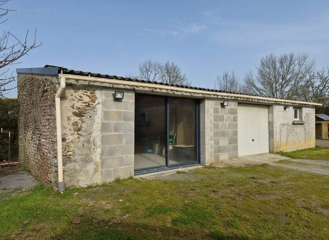 Maison à LA JUMELLIERE