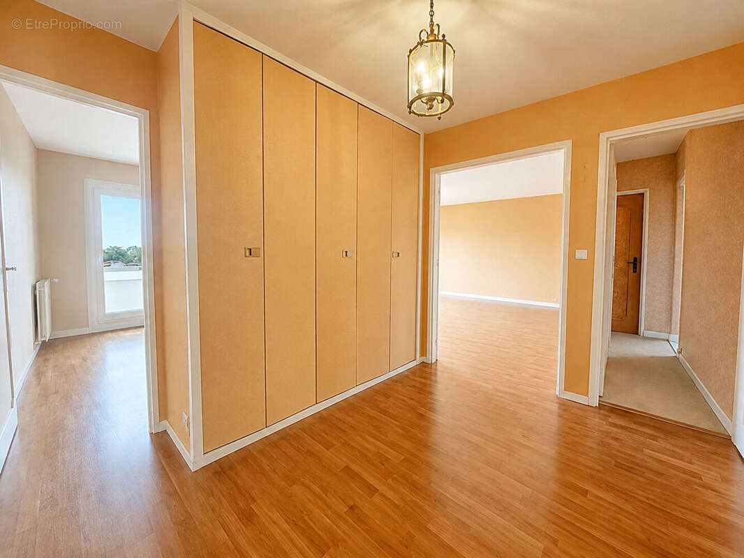 Appartement 85m² à orléans - photo 8