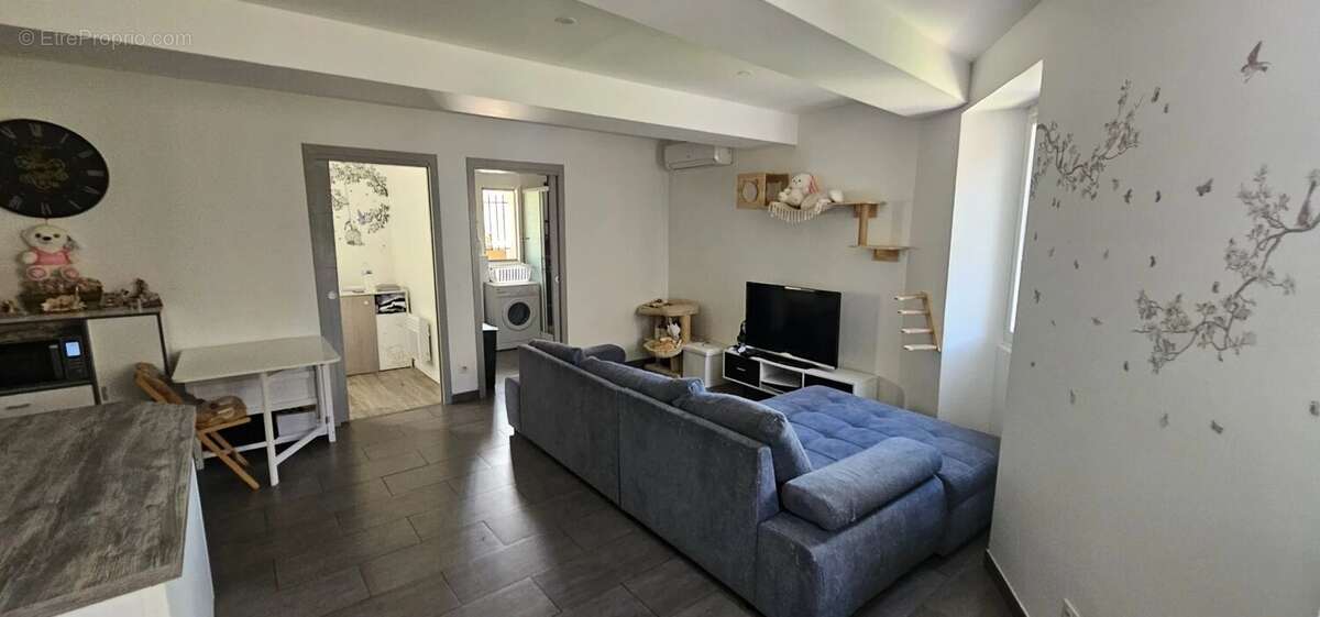 Appartement à PUGET-VILLE